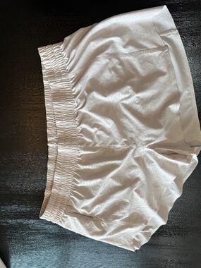 athleta hustle shorts